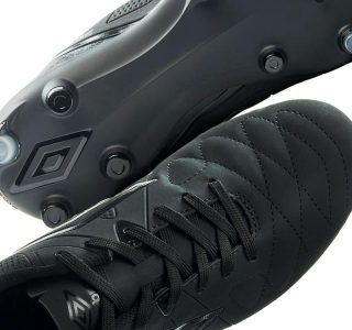 Chuteira Campo Umbro Attak Eternal