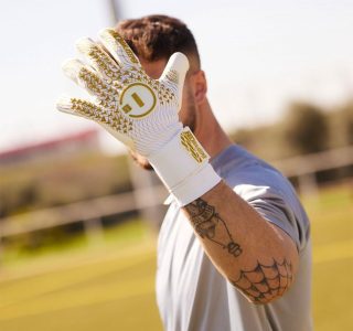 Luva Goleiro Profissional N1 Scorpius 2.0 Cor:Golden, Tamanho:8