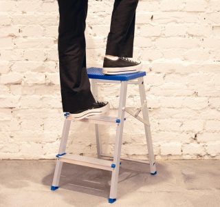 Mor – Escada Banqueta Alumínio