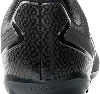Chuteira Campo Umbro Attak Eternal
