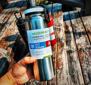 Garrafa de Água Térmica Inox Esportiva Academia Isolada a Vácuo Aço Inox 800ml (Prata)